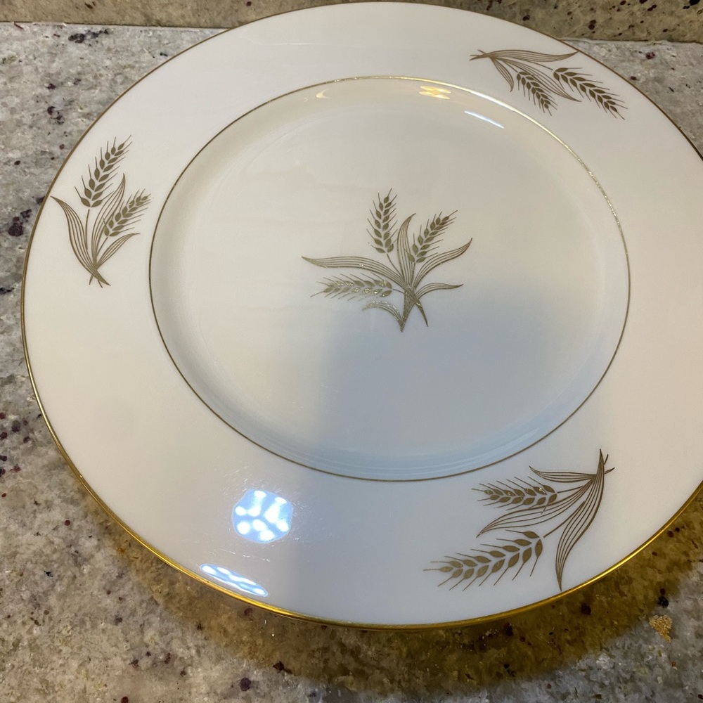 Set Of 8 Lenox Harvest Cream And Gold Dinner Plates - Picture 6 of 12